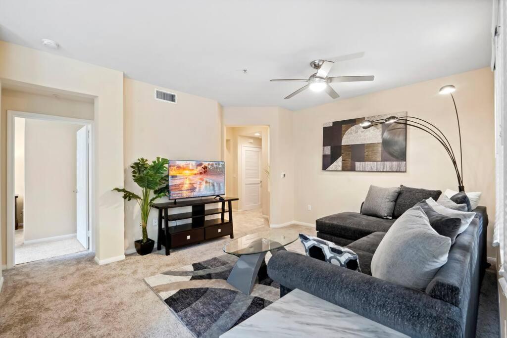 Lovely & Coxy 2Br/2Ba! 5Min To Disney! Apartment Anaheim Exterior photo